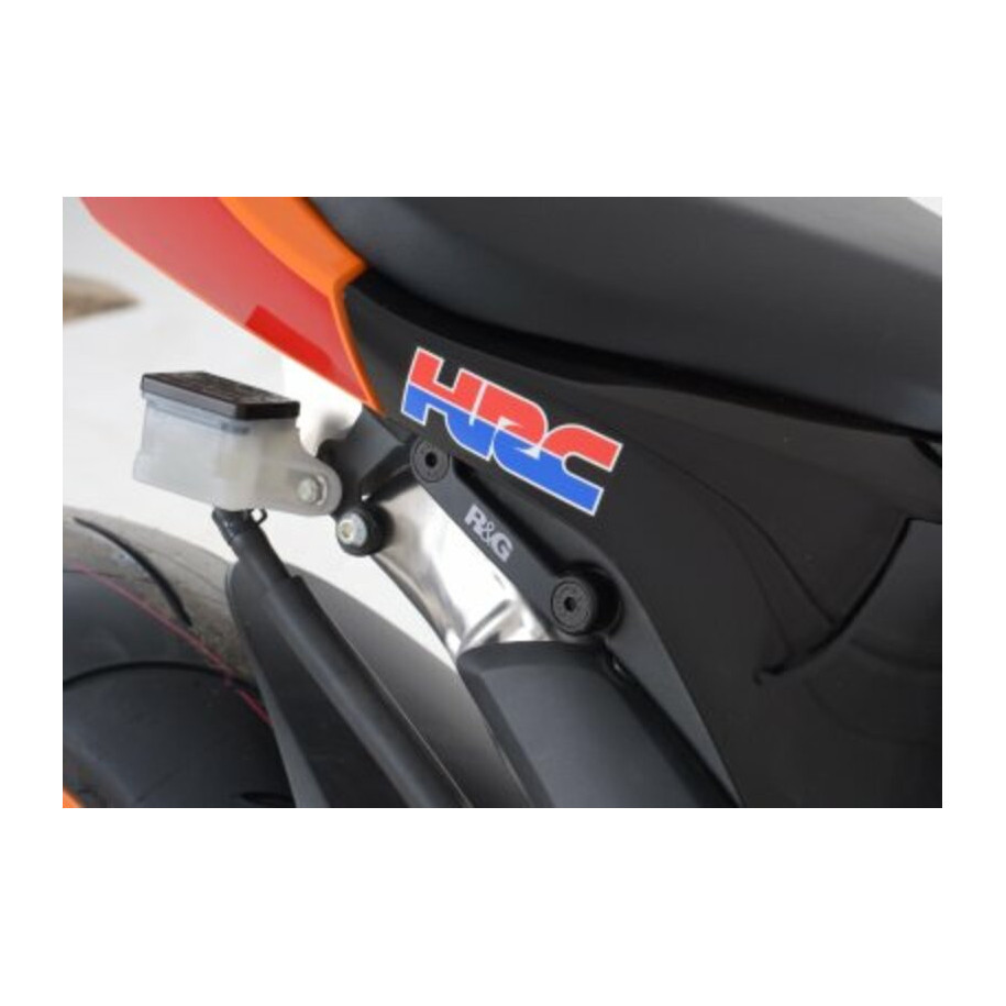 Caches orifices repose-pieds arrière R&G RACING noir Honda CBR600RR