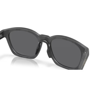 Lunettes de soleil OAKLEY Shackle Matte Black Camo - verres Prizm Black